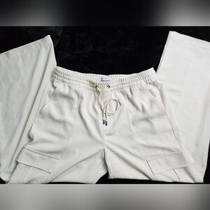 Banana Repubkic Sport Bone Colored Cargo Pants